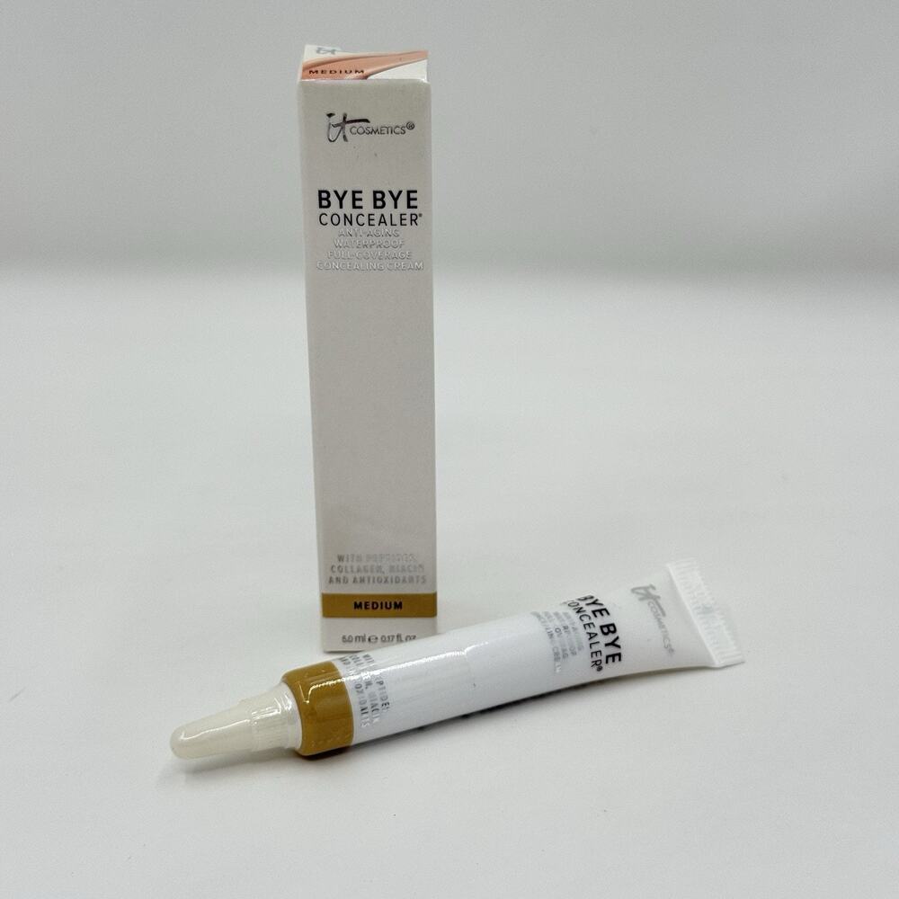 IT Cosmetics Bye Bye Under Eye Concealer Medium 0.17 oz New